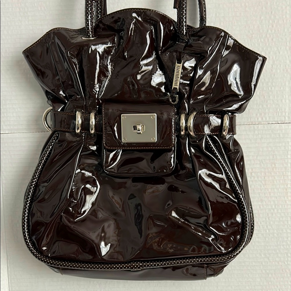 Gambibi Padlock Pocketbook bag.  Gorgeous brown color.